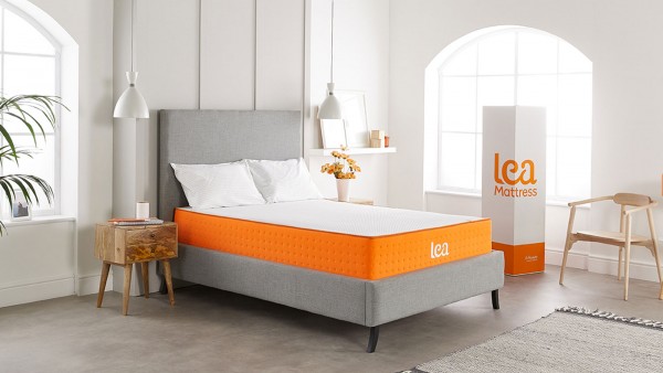 The Premium is our flagship mattress in a box product and it combines the best of foam and pocket spring technology to offer you the perfect combination of support and comfort - and the ultimate sleeping experience.