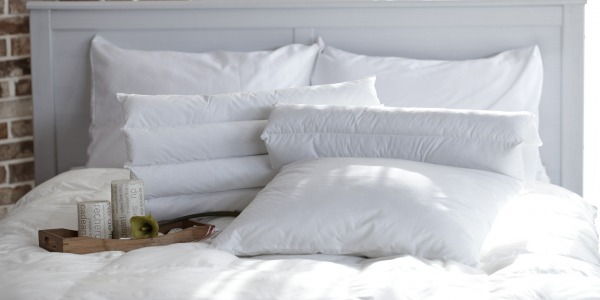 How many pillows should you sleep with at night?